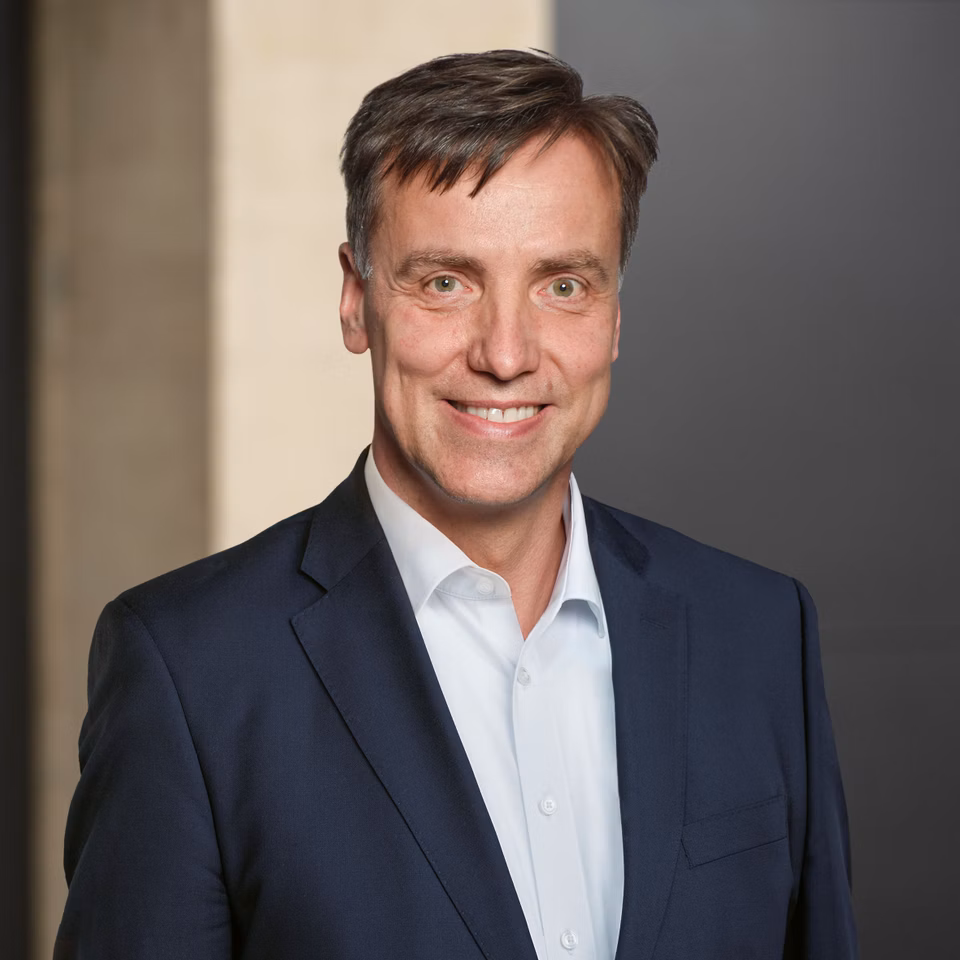 Portraitbild von Sven Behrend