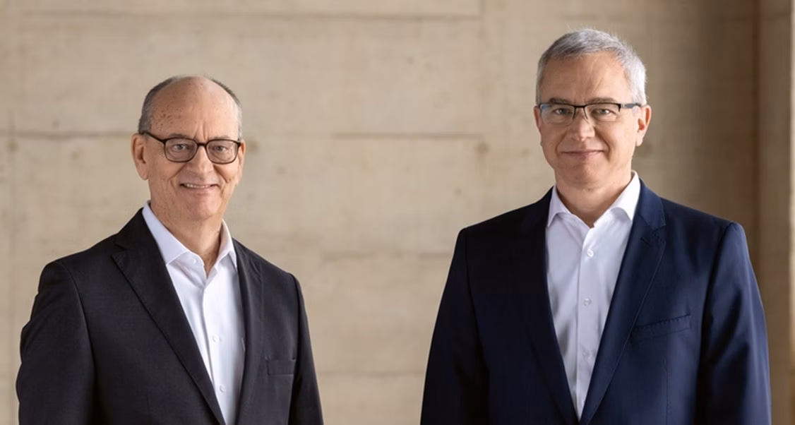 Roger Baillod, VR-Präsident (l), und Robert Itschner, CEO der BKW (©BKW)